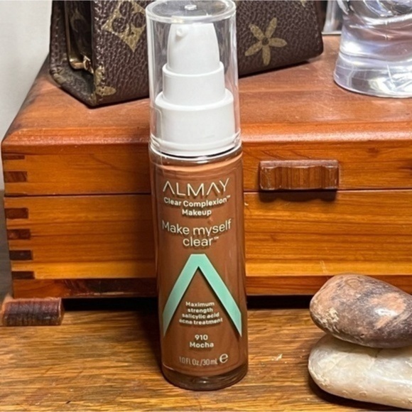 Almay Clear Complexion Mocha 910 Foundation New Sealed
Salicylic Acid Treatment - Picture 1 of 5